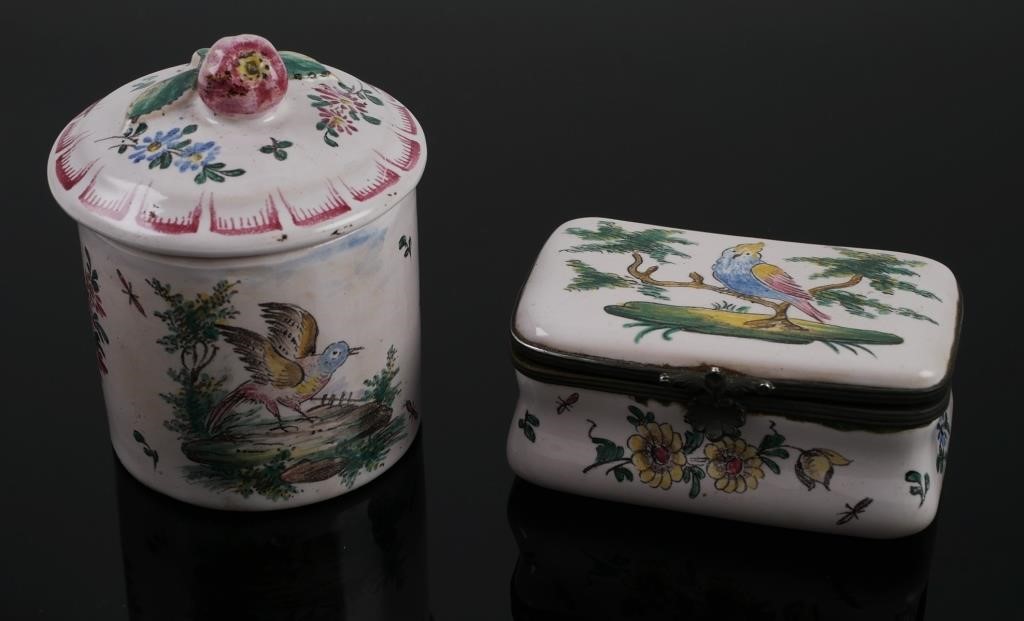 18TH CENTURY FRENCH FAIENCE SNUFF 2a4376