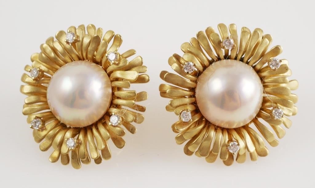 PAIR 18K YELLOW GOLD MOBE PEARL 2a2ab5