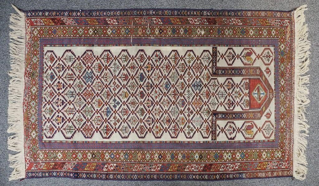 ANTIQUE RUSSIAN KUBA PRAYER RUG 2a2cc2