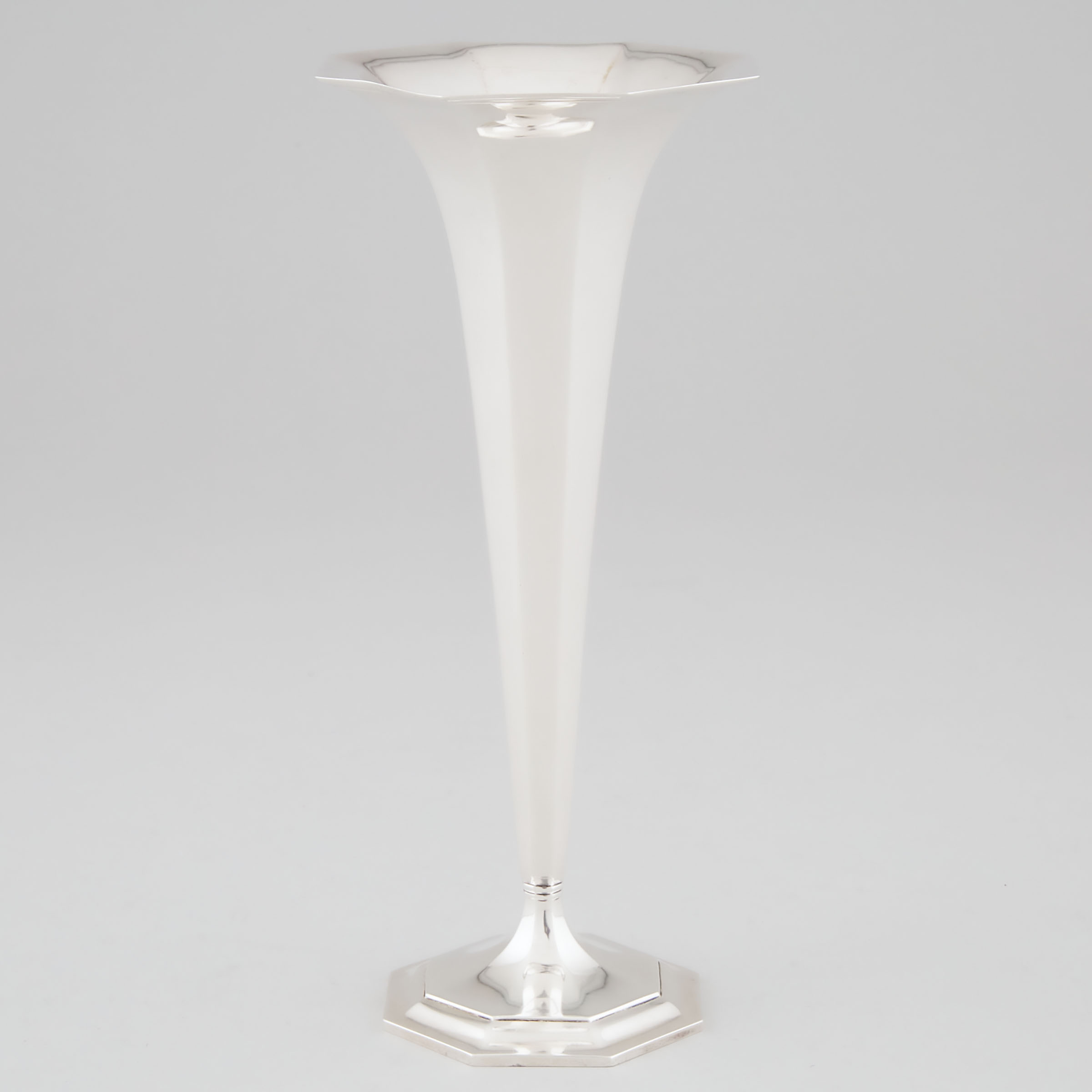 American Silver Octagonal Vase  2a5672