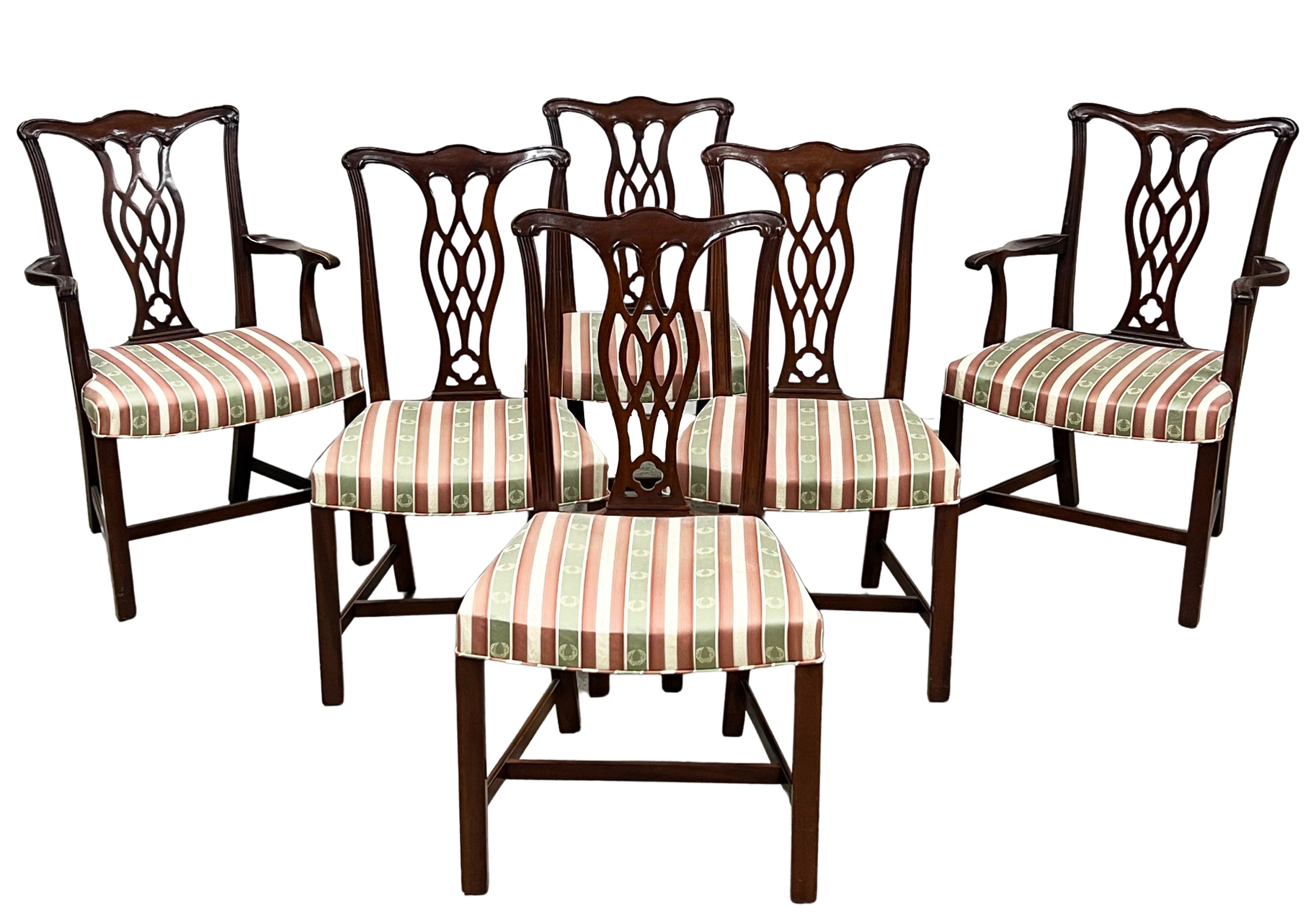 GROUP OF 6 CHIPPENDALE STYLE DINING 2a5b2f