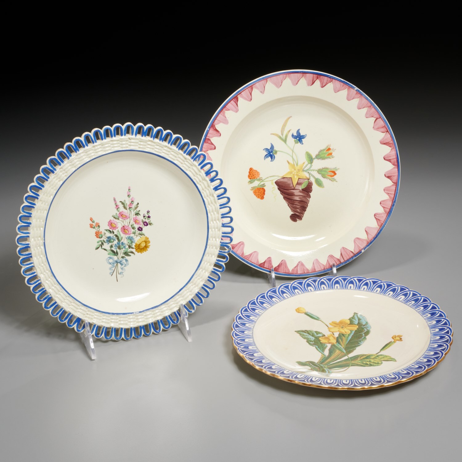 (3) OLD CREAMWARE PLATES, INCL