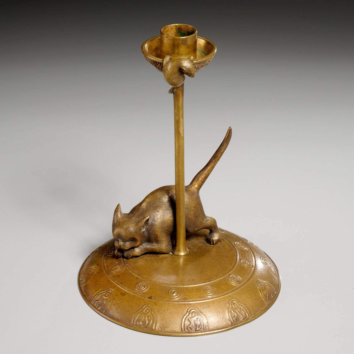 JAPANESE BRONZE CAT AND MOUSE CANDLESTICK 2a5d92