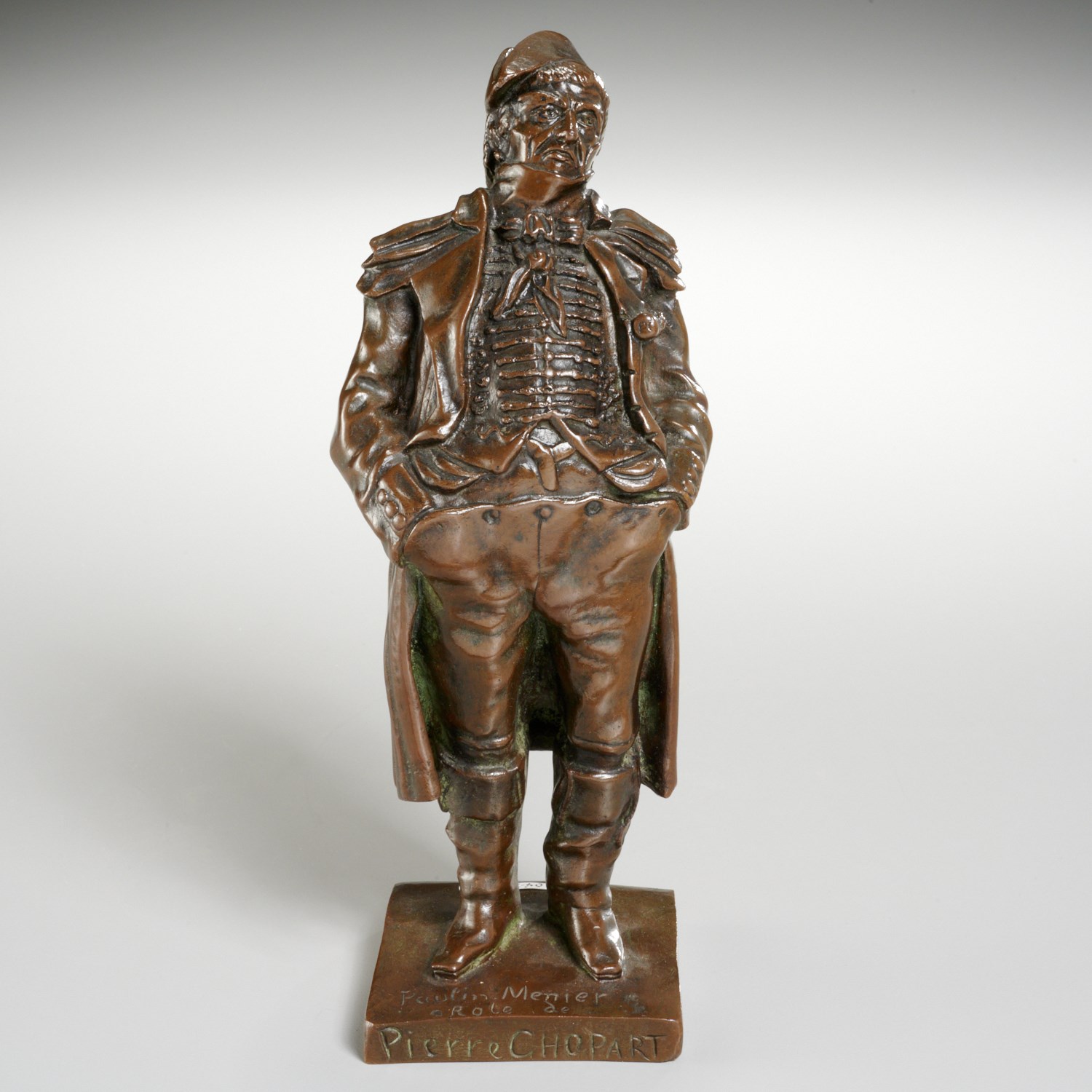 FRENCH SCHOOL, BRONZE STATUETTE