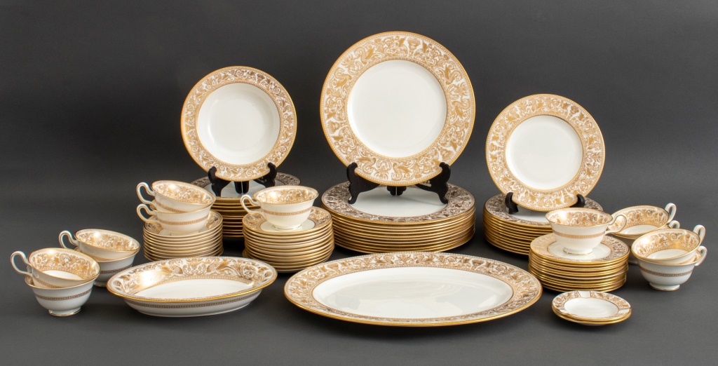 WEDGWOOD PORCELAIN GOLD FLORENTINE 2a615a