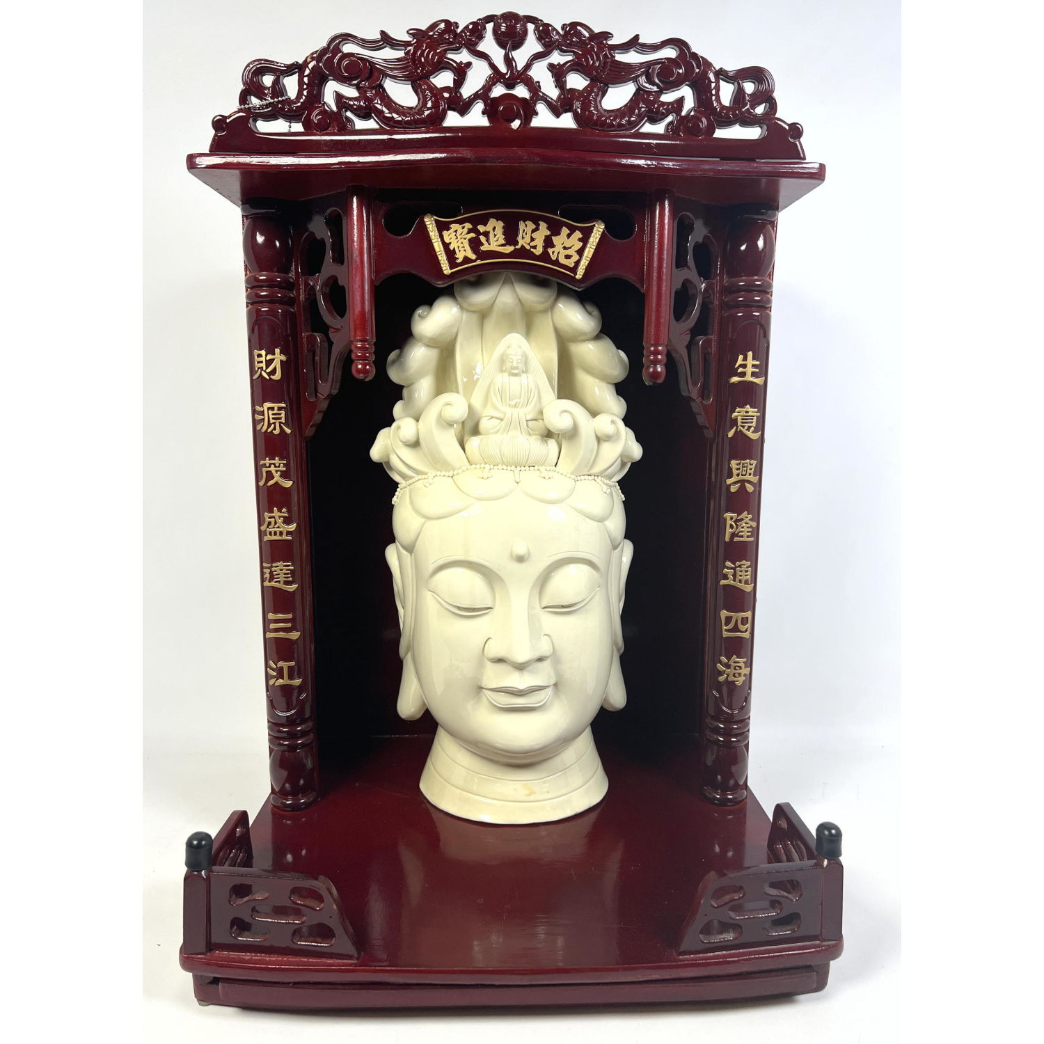 Ornate Carved Asian Display Shelf  2a62ae