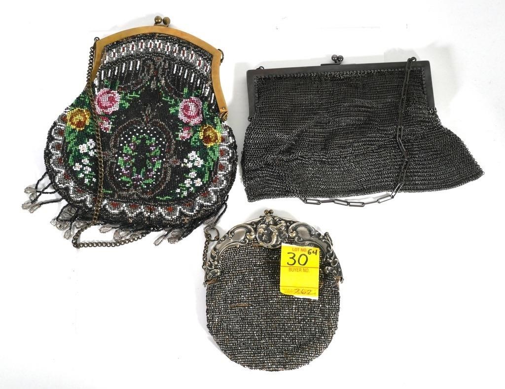 3 VINTAGE HANDBAGS, INCLUDING BEADED