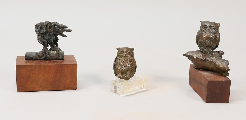 3 BRONZE OWLS3 bronze owl sculptures  2a4915