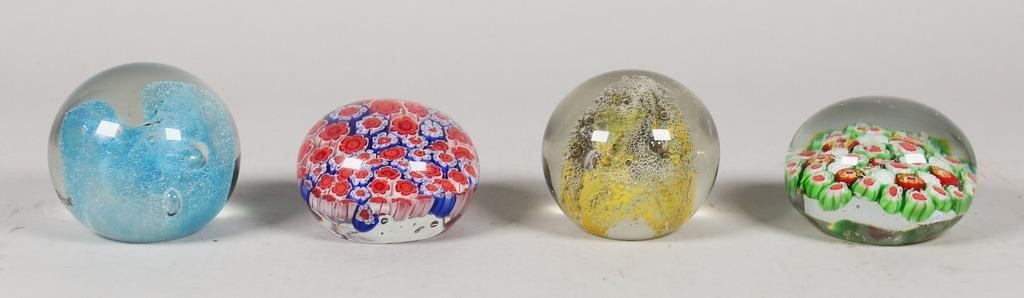 4 ART GLASS PAPERWEIGHTS4 art glass 2a491f