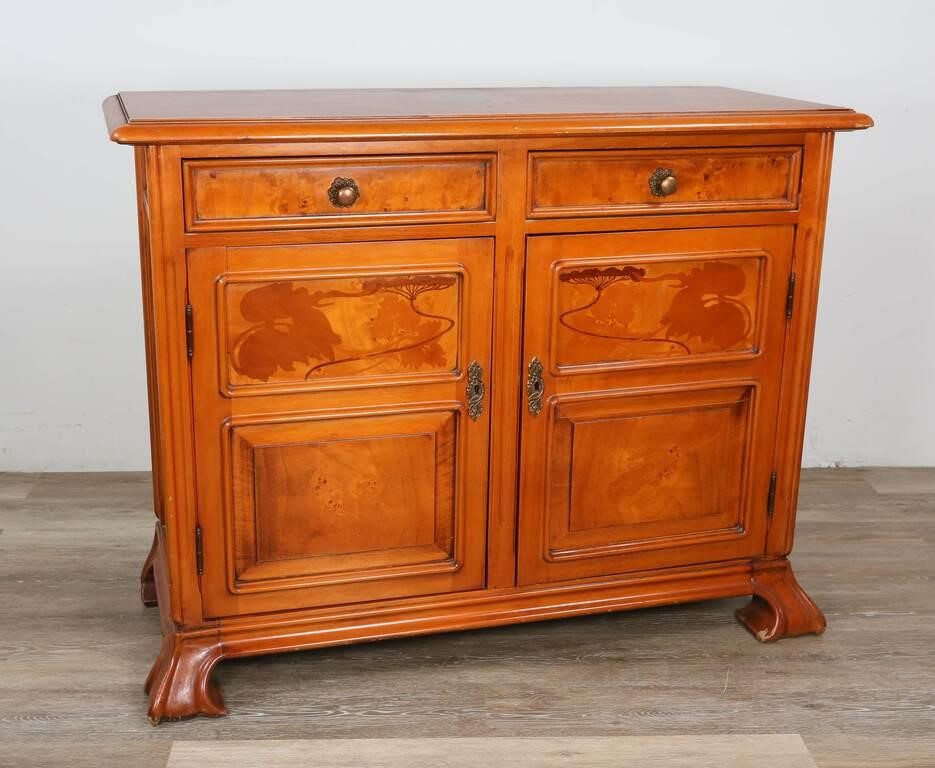 CHINESE CHIPPENDALE STYLE BUFFET 2a53d6