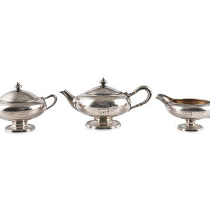 An American Three-Piece Silver Tea Set
comprising