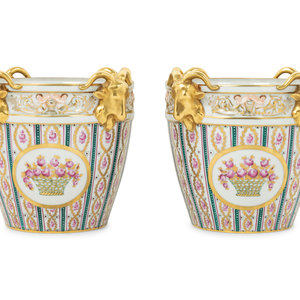 A Pair of Dresden Porcelain Cache 2a7dd9