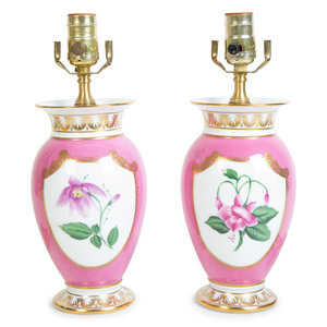 A Pair of German Porcelain Vases 2a817f