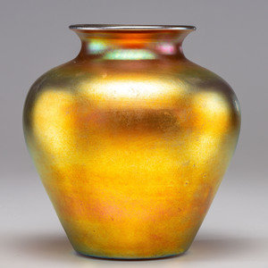 Steuben
American, Early 20th Century
Vase
Aurene