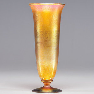 Durand
American, Early 20th Century
Vase
blown