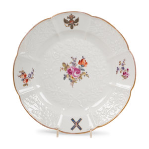 A Continental Porcelain Plate
19th/20th