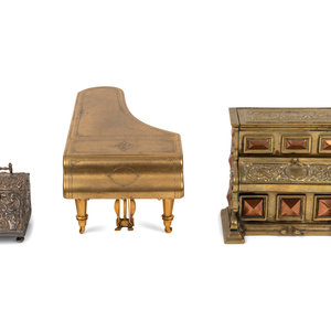 Two Piano Form Inkwells and an 2a6e9b