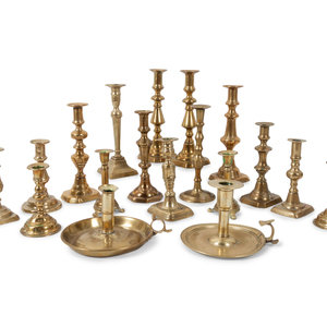 A Large Group of English Brass 2a7428