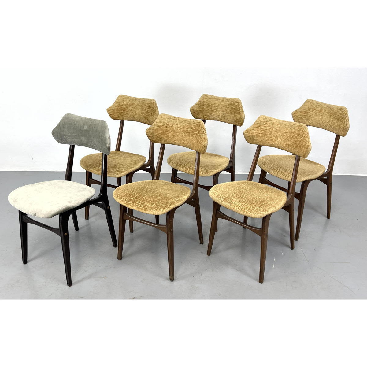 Set 6 Italian dining chairs 1960 s 2a76ce
