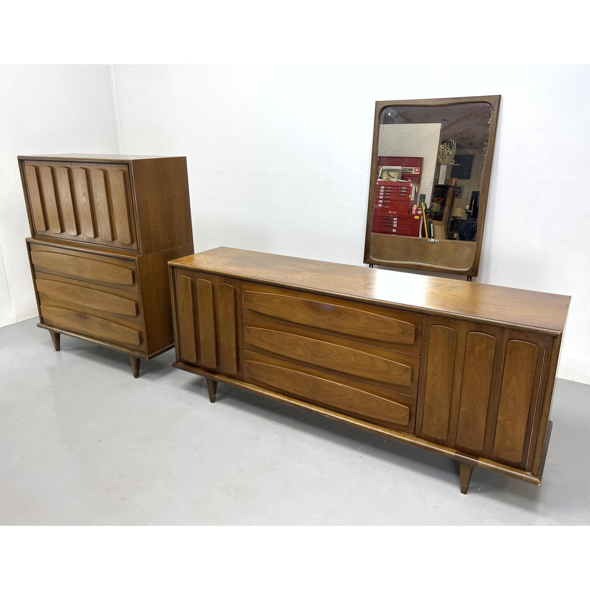 3pc AMERICAN of MARTINSVILLE Walnut 2a7783