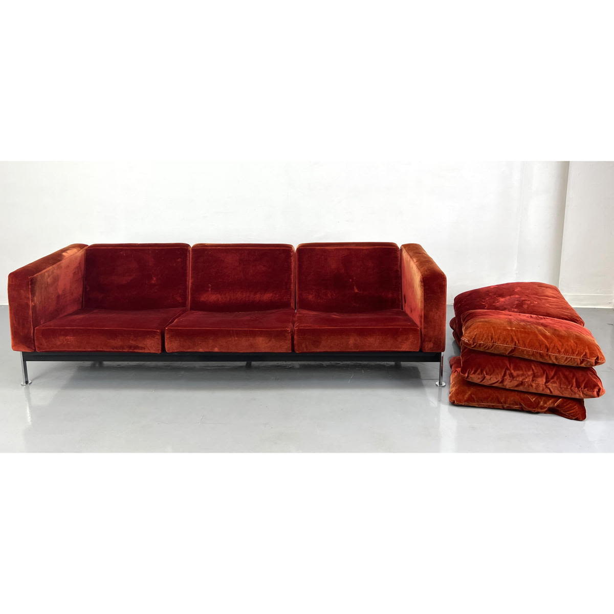 ROBERT HAUSSMANN Sofa Couch Stainless 2a7818