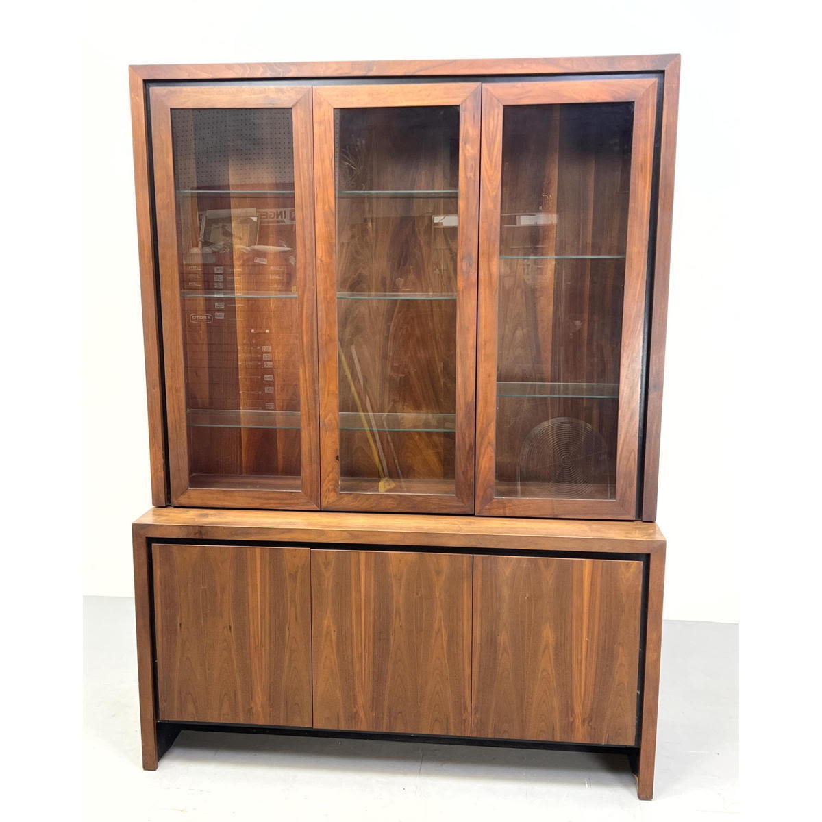 DILLINGHAM 2 Part American Modern Walnut