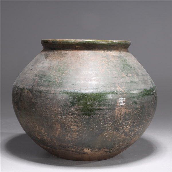 Chinese green glazed ceramic jar  2aa6df