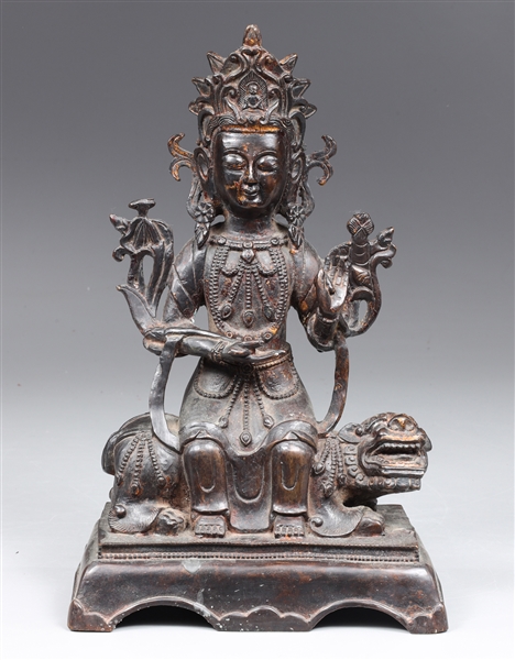 Antique Chinese bronze deity with 2aa759
