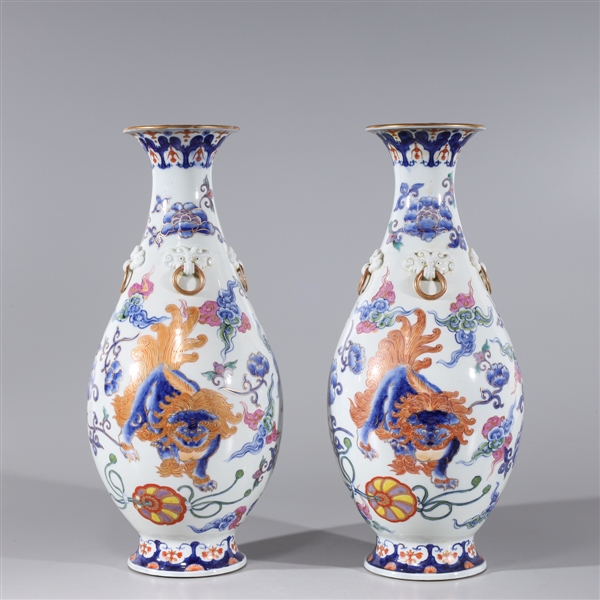 Pair of Chinese famille rose enameled 2aa79e