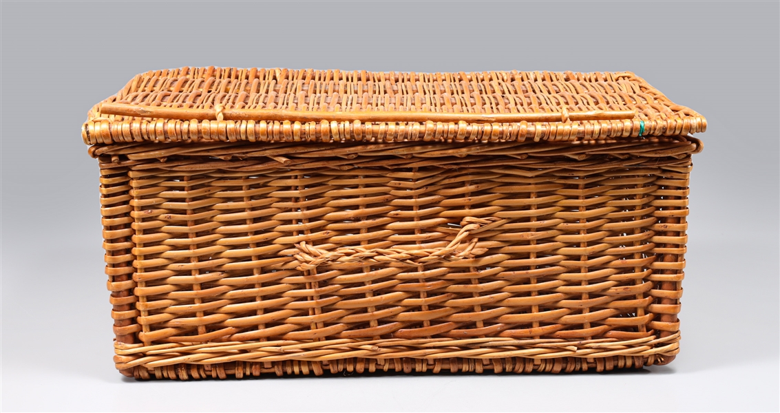 Vintage wicker suitcase basket 2aa954