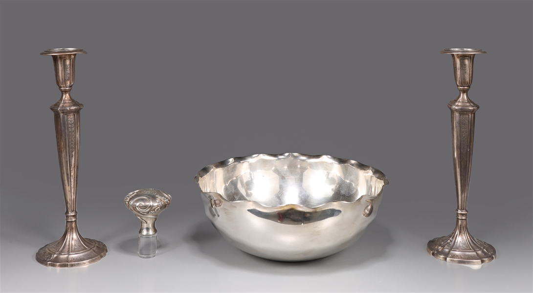 Silver plated bowl with scalloped 2aab0b