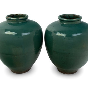 A Pair of Green Glazed Porcelain 2aadba