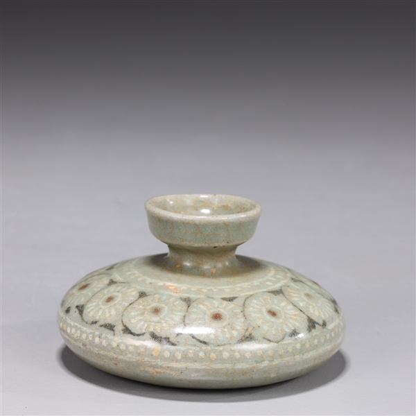 Korean celadon glazed ceramic circular