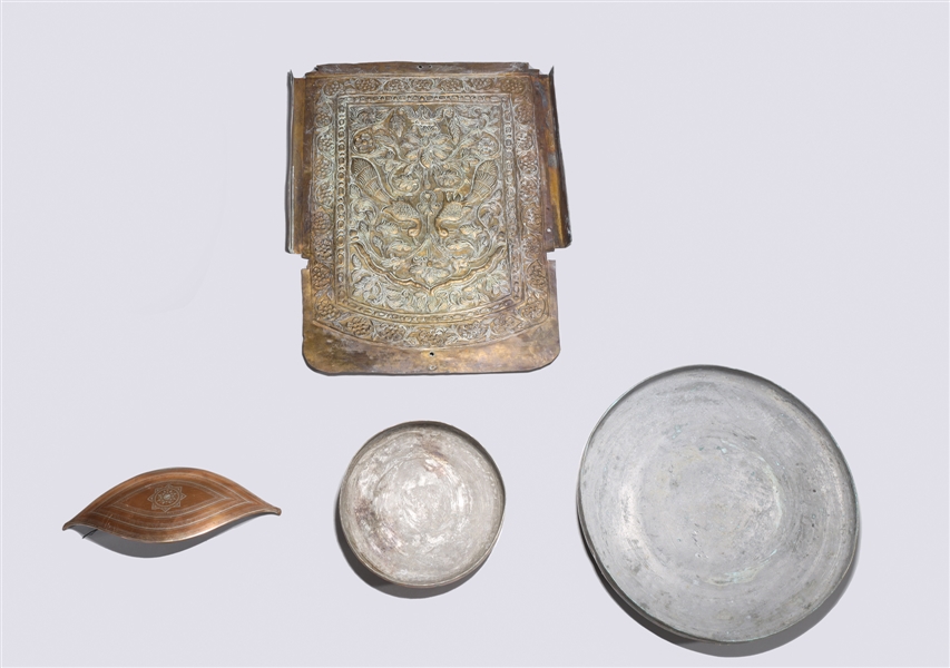 Group of four various Indian metalworks 2aae43