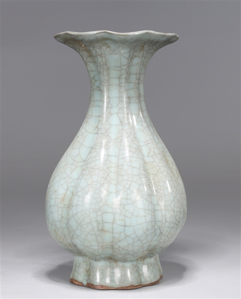 Chinese guan type crackle glazed 2aae63