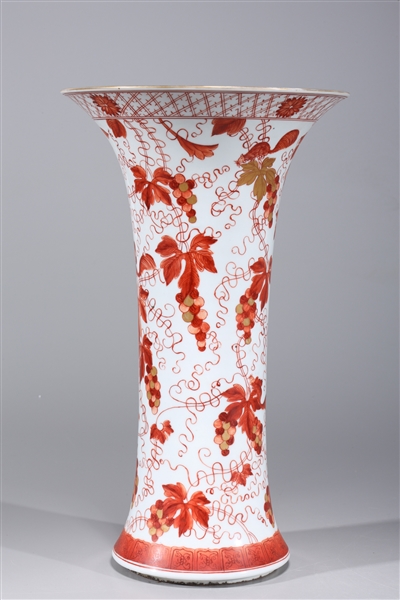 Chinese red and white porcelain 2aae8a