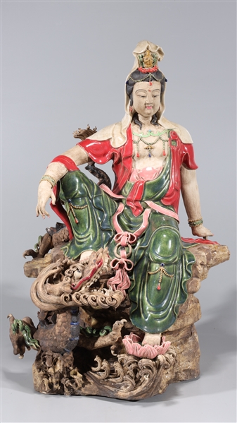 Chinese porcelain deity statue 2ab027