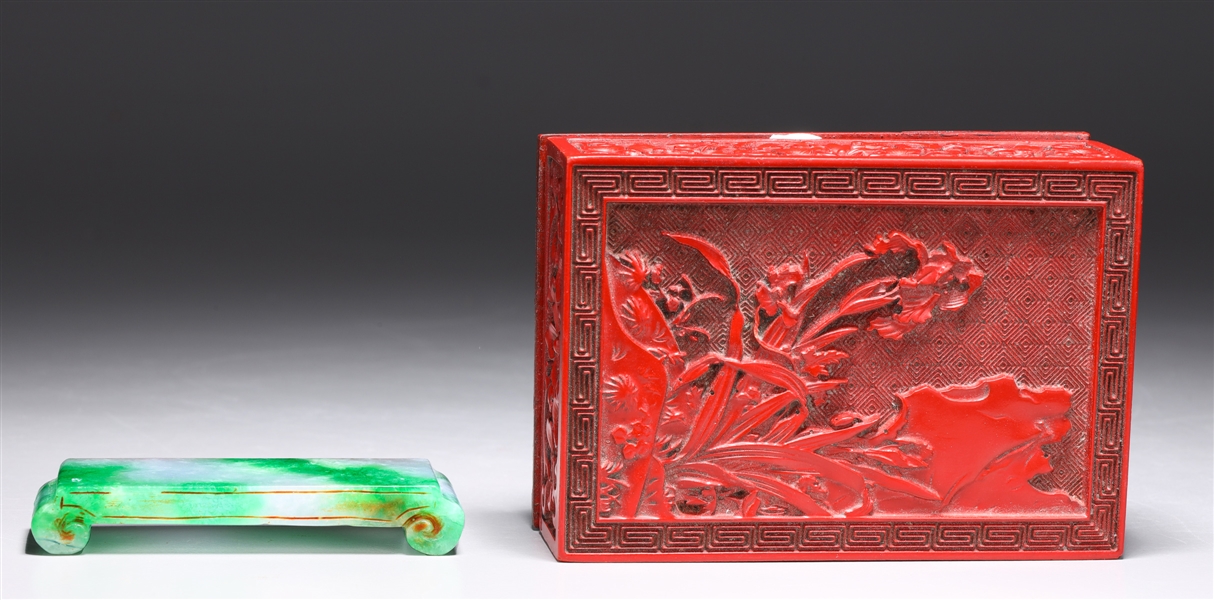 Chinese carved jadeite miniature