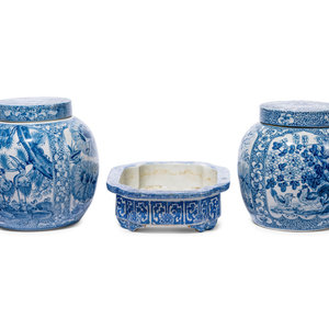 A Pair of Blue and White Porcelain