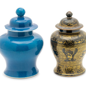 Two Chinese Porcelain Covered Jars
QING