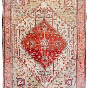 A Serapi Wool Rug Northwest Persia  2ab917