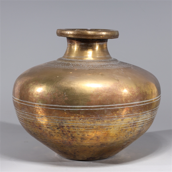 Antique Indian gilt water vessel 2ab95f