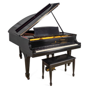 A Steinway Model L Grand Piano 2acb9c