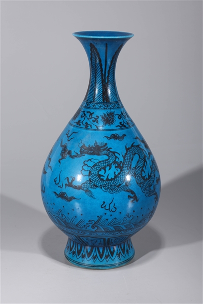 Chinese Yuan style glazed ceramic yuhuchunping