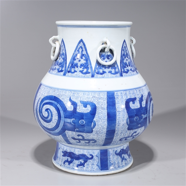 Chinese blue and white porcelain 2ace1e