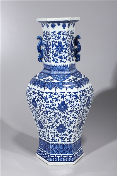 Chinese Qianlong-style blue and