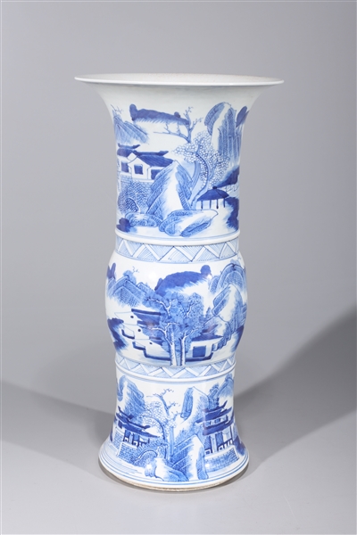 Chinese Kangxi-style blue and white