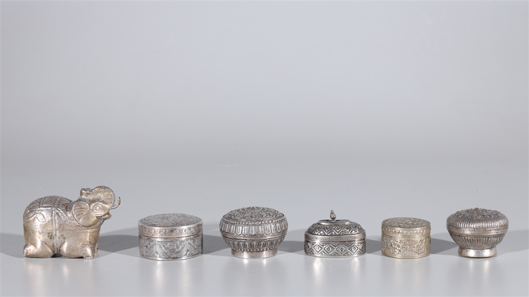 Group of six Chinese silver metal 2acee8