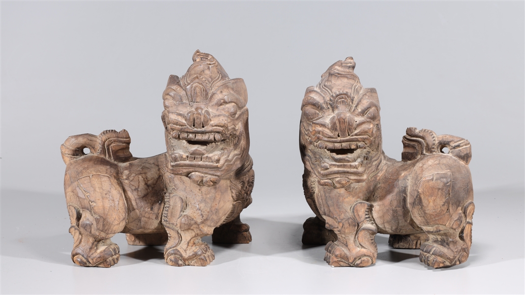 Pair of Chinese carved wood lion 2acf07