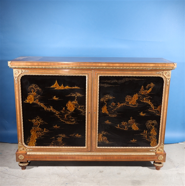 Large Chinoiserie cabinet with 2acf56